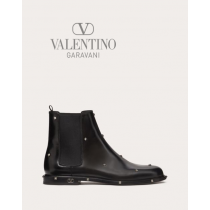 Buy fake valentino canada outlet Aristopunk Stud Calfskin Ankle Boot for Man in Black