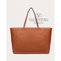 Cheap valentino canada stores Rockstud Grainy Calfskin Tote Bag for Woman in Saddle Brown