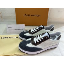 Louis Vuitton Monogram Men Sneakers Splicing Calfskin Multicolor